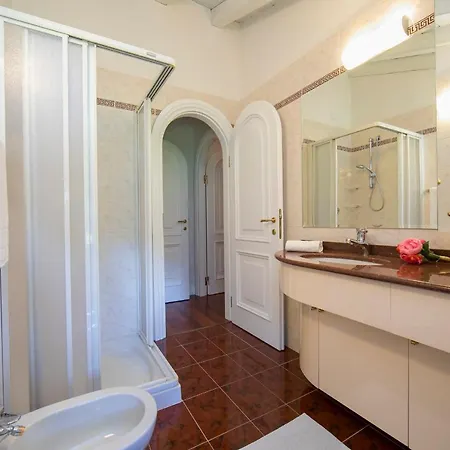 Sleeps 7 Pool Air Con 빌라 오수키오